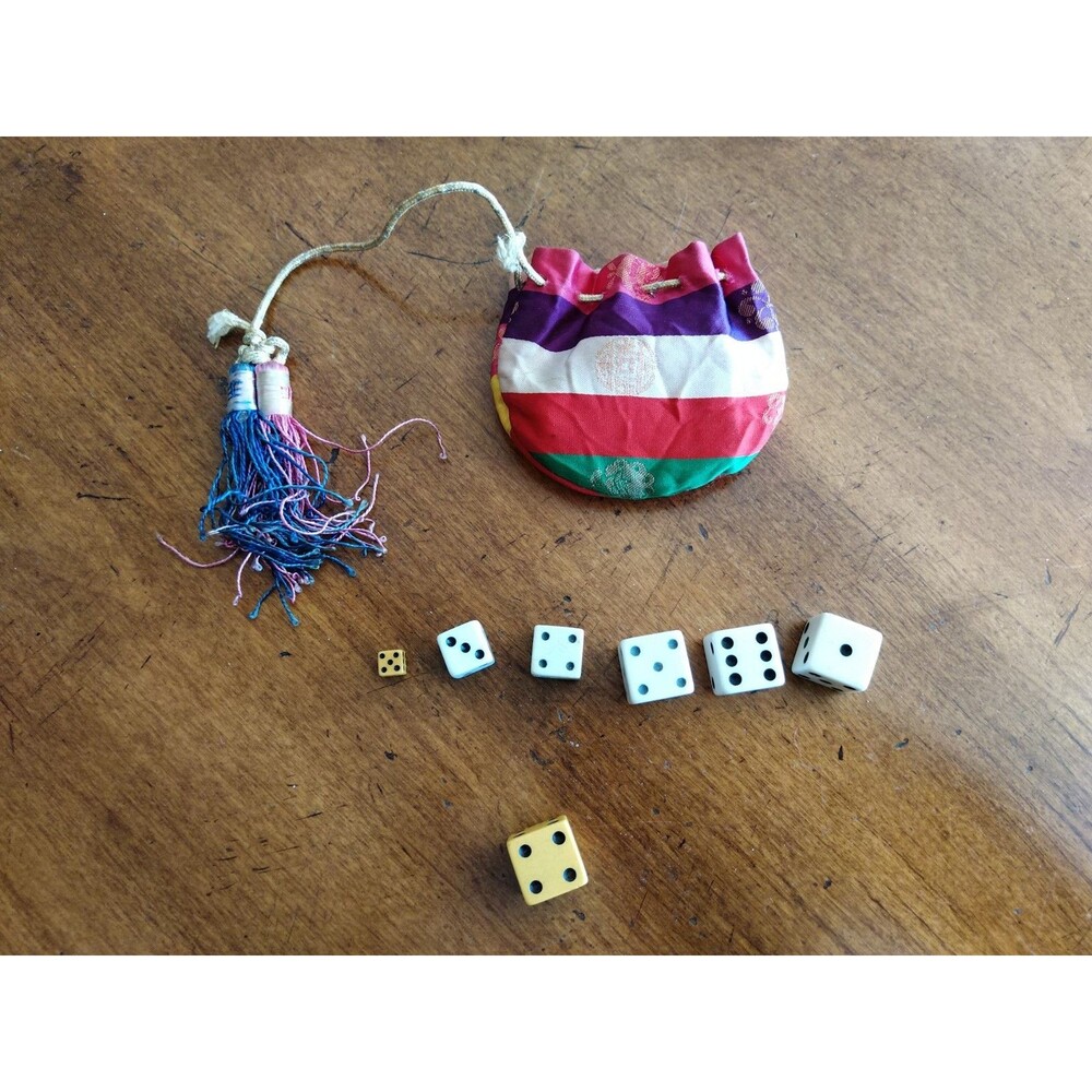 Tasseled Drawstring Korean Lucky Pouch Bag Filled with Dice - w/ One 4 Dot Die